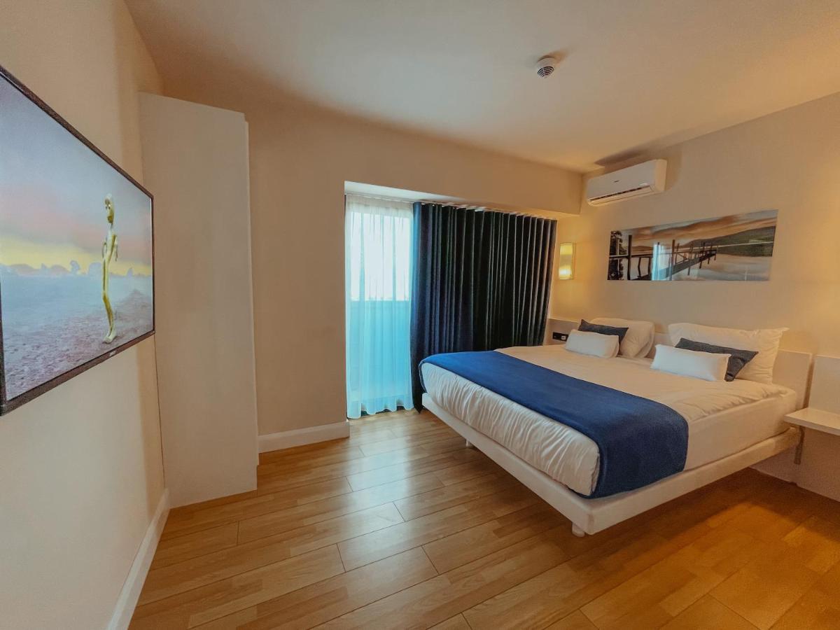 Batumi Floor40 Hotel Exterior photo